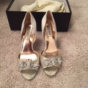 Badgley Mischka heels